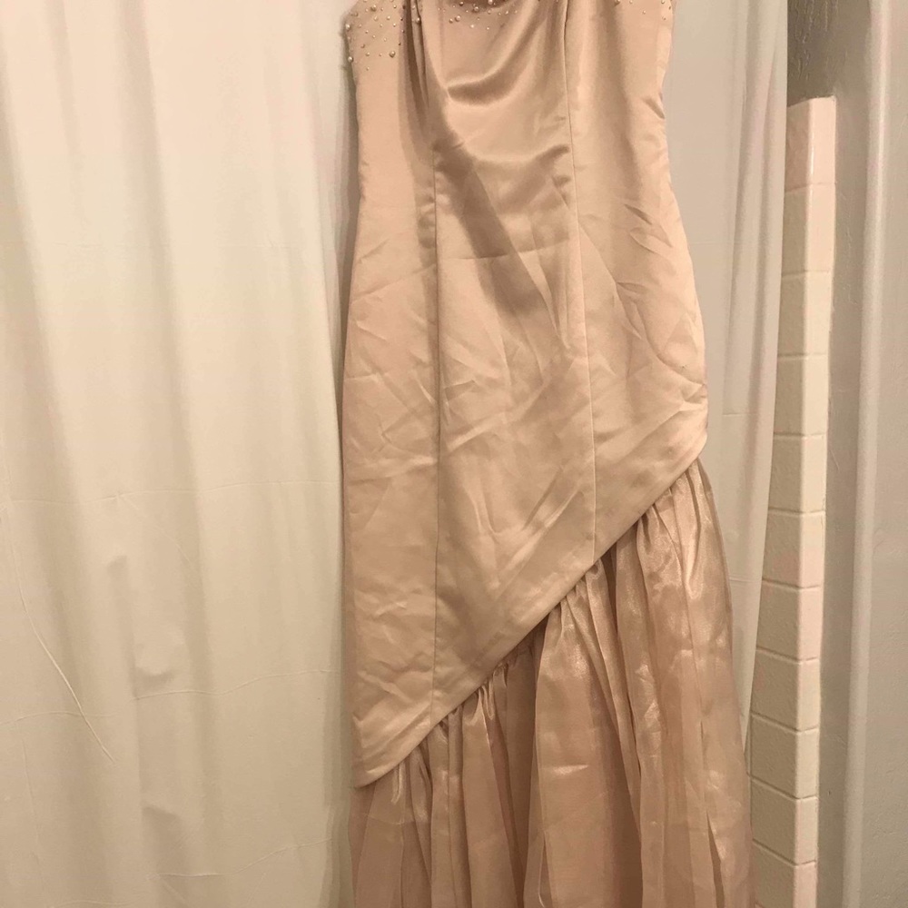 Morgan and CO prom formal dress